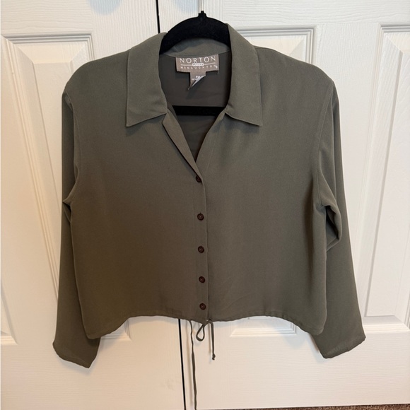 Norton McNaughton Green Crop Button Down Shirt Notched Collar - Picture 1 of 4